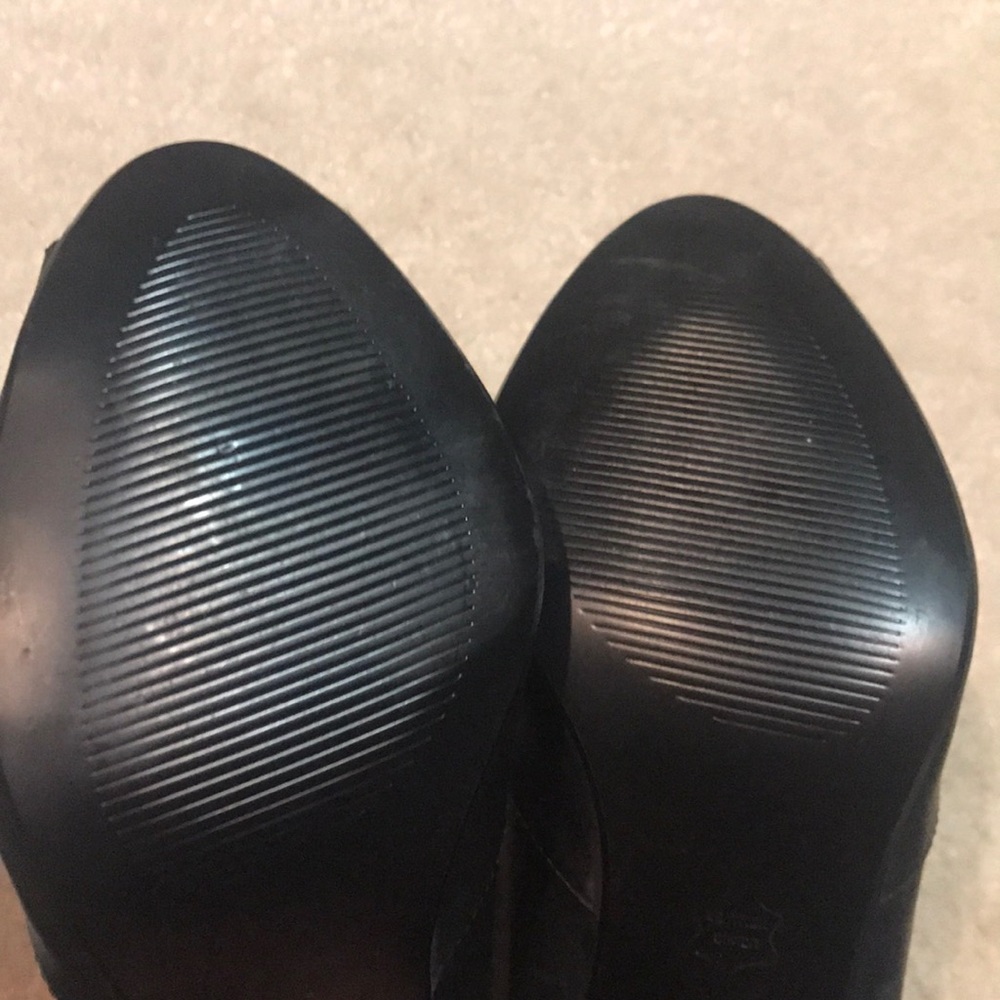 Steve Madden "Like New" Peep Toe Heel - Picture 4 of 8